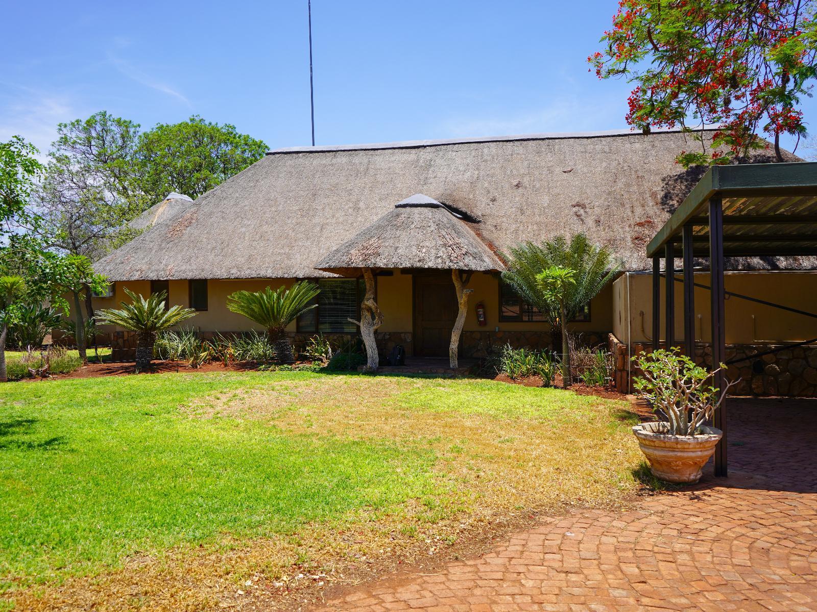 Lucca Lodge lucca house @ Mapesu Private Game Reserve